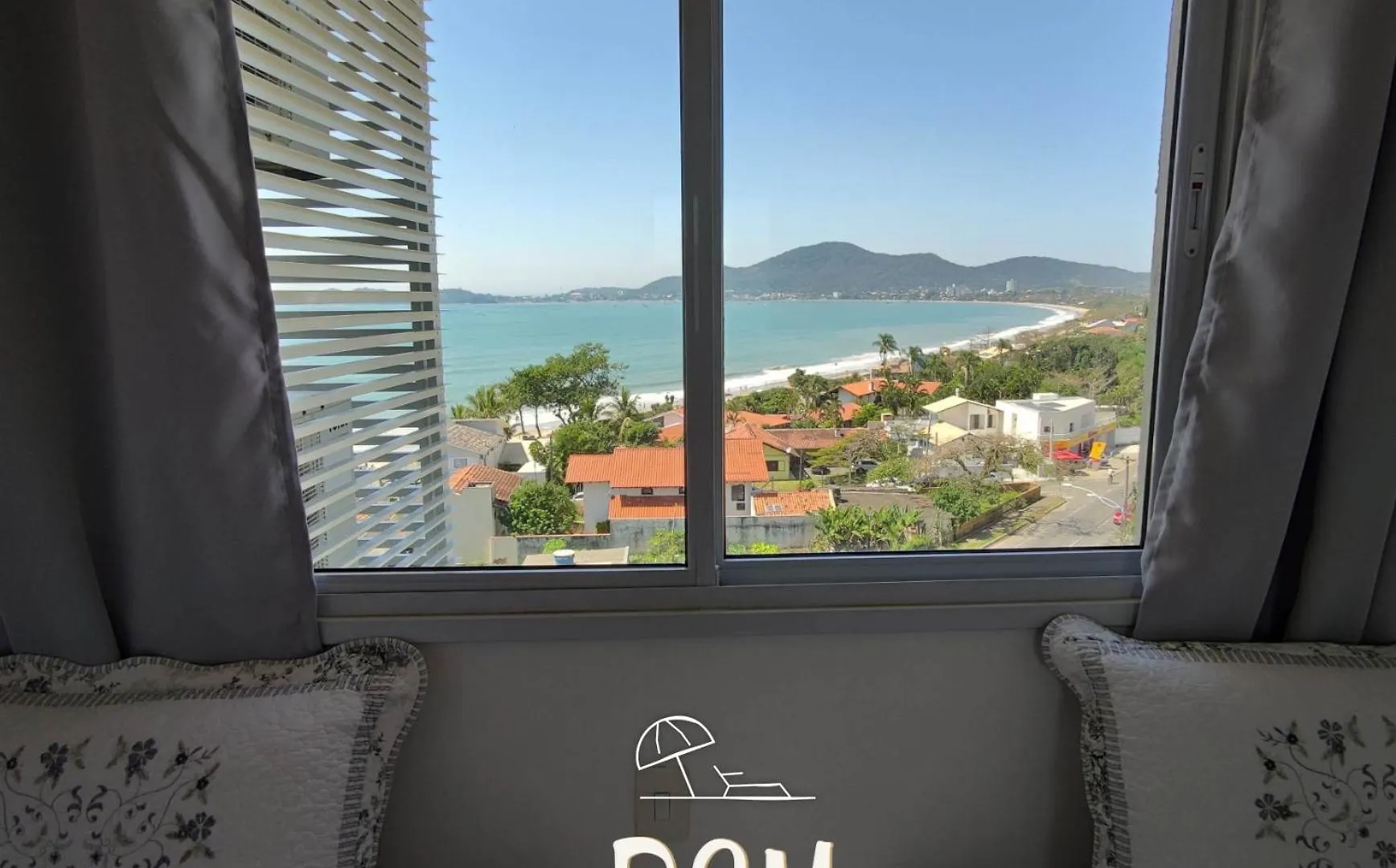 Espetacular Vista Infinita Mar, Beto Carrero, Club Apartment Penha  Brazil